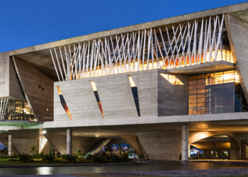 Evento Planos pro Futuro reúne cerca de 15 mil estudantes no Rio de Janeiro com palestras, oficinas e informações sobre cursos e profissões.