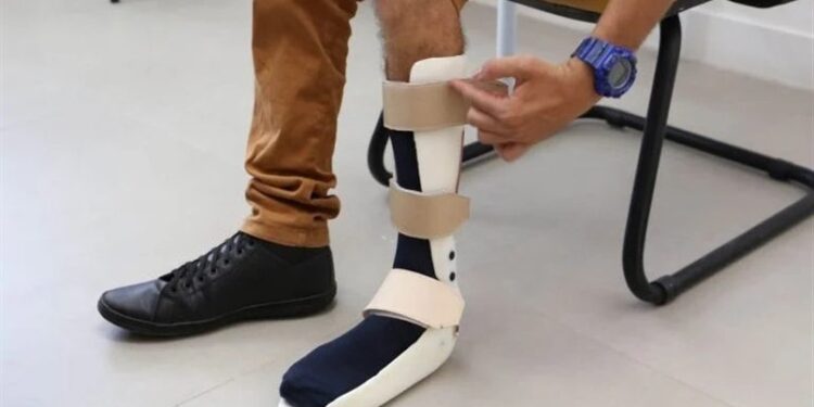 Pessoas com deficiência dos 92 municípios do RJ poderão receber gratuitamente órteses, próteses e equipamentos de mobilidade.