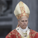 Papa Leão XIV critica a aproximação entre movimentos de extrema direita e discursos religiosos na Europa e afirma que essa mistura não corresponde ao cristianismo.