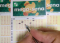 Mega-Sena acumula após o concurso 3066 e prêmio pode chegar a R$ 92 milhões na terça-feira (6). Confira os números sorteados e os ganhadores.
