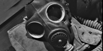 Estudo publicado na The Lancet identifica 17 ameaças para a humanidade nas próximas décadas, incluindo pandemias, mudanças climáticas, guerra nuclear e inteligência artificial.
