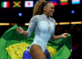 Rebeca Andrade conquista o tricampeonato mundial no salto em Roterdã, chega a dez medalhas em Mundiais e amplia seu histórico de títulos pela ginástica brasileira.