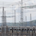 Aneel prevê três leilões de transmissão de energia em 2027, com potencial para atrair mais de R$ 50 bilhões em investimentos no Brasil.