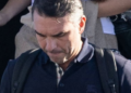 Carta de Flávio questiona vitória de Lula sem apresentar provas e passa por alterações após ser divulgada.