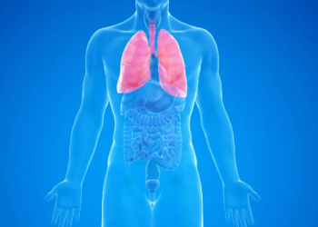 Pesquisa com pacientes do Amazonas identifica alta frequência de mutação no gene EGFR em casos de câncer de pulmão, reforçando a importância de testes moleculares.