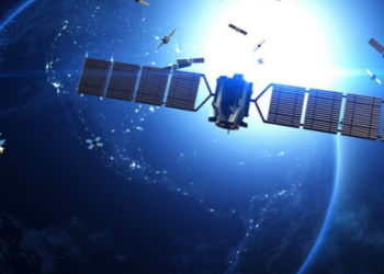 Rússia afirma que redes privadas de comunicação por satélite, como a Starlink, vêm sendo usadas em ações de interferência em outros países.