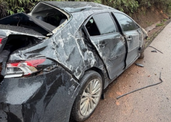 Pedro Rousseff, sobrinho-neto de Dilma e deputado federal eleito, sofre acidente na BR-381, em Minas Gerais. Carro capotou, mas ninguém ficou ferido.