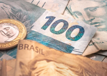 TCU aprova alíquota de referência de 11,3% para a CBS, novo imposto federal que substituirá PIS e Cofins em 2027. Entenda os impactos da reforma.
