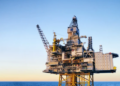 Petrobras anuncia terceira descoberta de petróleo no poço Morpho, na Foz do Amazonas. Entenda o potencial da Margem Equatorial e os próximos estudos.