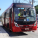 Niterói reforça os ônibus após mudanças em 11 locais de votação. Operação inclui gratuidade e duas linhas circulares no domingo.