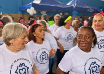 Rio celebra o mês da pessoa idosa com baile na Tijuca e atividades gratuitas em outubro. Confira datas, horários e locais da programação.