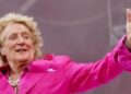 Rod Stewart anuncia última grande turnê aos 81 anos, com shows entre abril e julho de 2027. Saiba mais sobre a despedida do cantor. Copiar