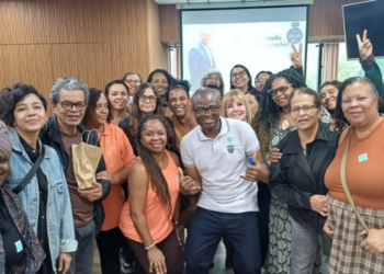  Prefeitura do Rio capacita 30 mulheres empreendedoras sobre formação de preços, custos, margem de lucro e gestão de pequenos negócios.