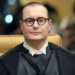 Zanin rejeita pedido de Eduardo Paes no STF e mantém decisão que anula votos de Garotinho. Douglas Ruas pode vencer eleição do RJ no primeiro turno.