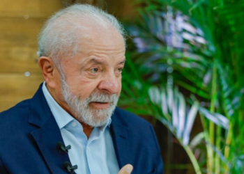 Lula sanciona lei que extingue a taxa das blusinhas e elimina o Imposto de Importação sobre compras internacionais de até US$ 50.
