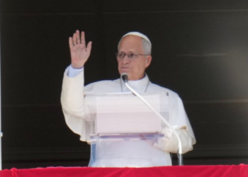 Vaticano confirma cirurgia do papa Leão XIV para retirada de nódulo pulmonar