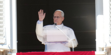 Vaticano confirma cirurgia do papa Leão XIV para retirada de nódulo pulmonar