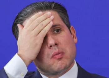 Mensagens ligam Hugo Motta e Vorcaro a negócio milionário na Paraíba