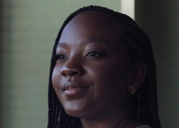 Deputada eleita aos 21 anos, Ana Elisa Santos Silva denuncia ameaças de morte e estupro, ataques racistas e exposição de dados pessoais.